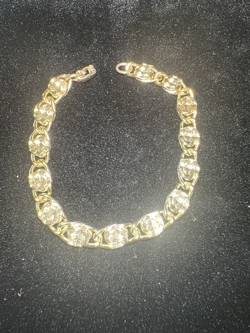 Vintage Sarah Coventry Gold-Tone Women's Chain Bracelet - Elegant Link Design - Picture 1 of 5